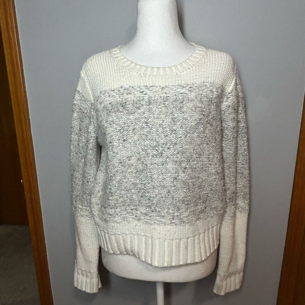 John + Jenn fuzzy gray cream wool blend sweater size S